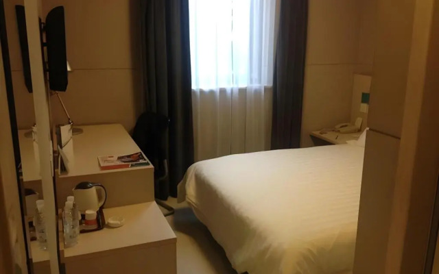 Jinjiang Inn Shanghai Maotai Road Branch