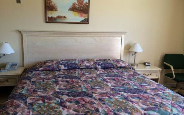 Shelburne Motel