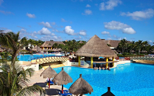 Luxury Ocean View Penthouse Riviera Maya