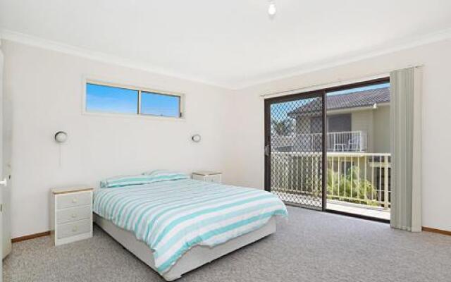 Toowoon Bay Townhouse, Unit 6