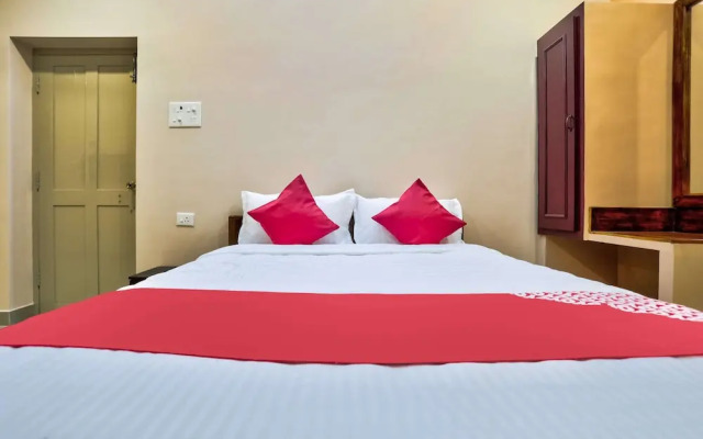 Sri Abirami Inn by OYO Rooms