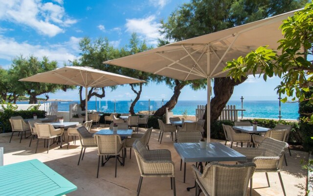 The Sea Club