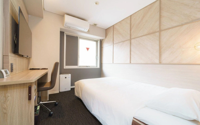 Super Hotel Midousuji Line Esaka