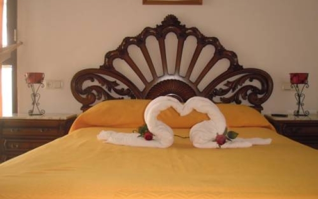 Hotel Restaurante Calderon