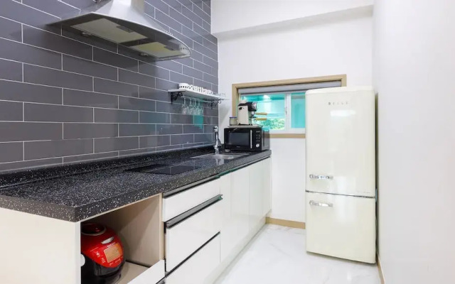 Gapyeong Gamseong216 Poolvilla Pension
