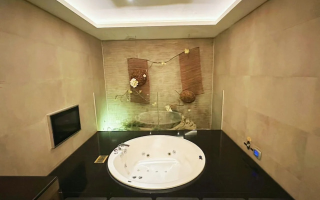 Merryday Day Motel Zhonghe Branch