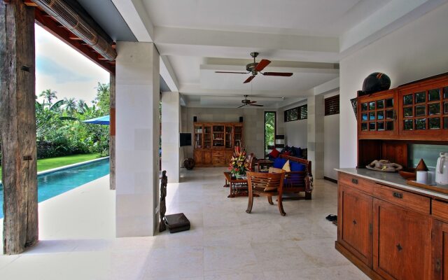 Nusa Indah Villa