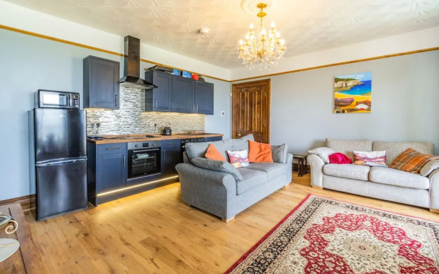 Beachside Apartment