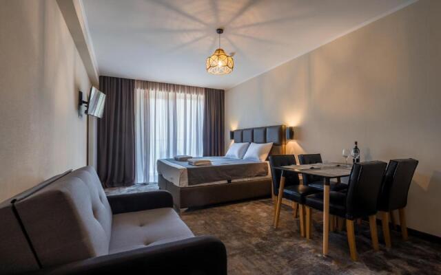 Loft 2 Premium Studio