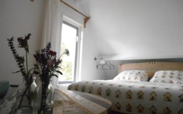 Bij en Boom Bed & Breakfast