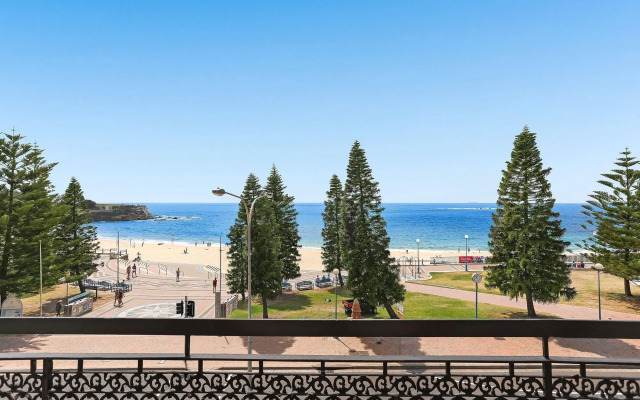 Coogee Bay Hotel