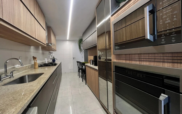 CM 304 - luxo conforto em frente ao mar