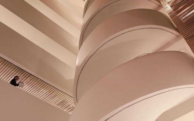 Golden Flower Hotel