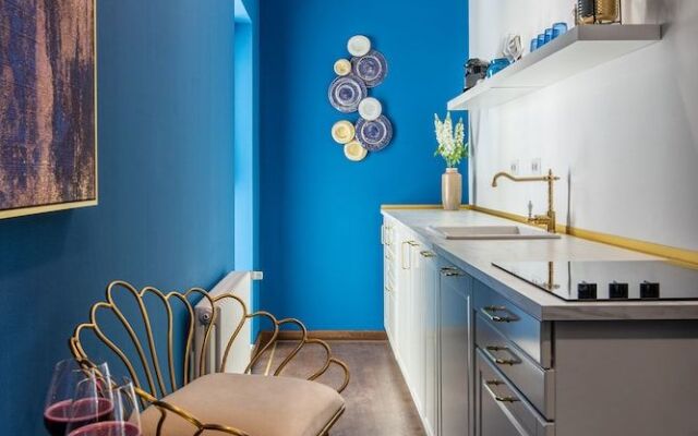 Old Town Luxury Suites