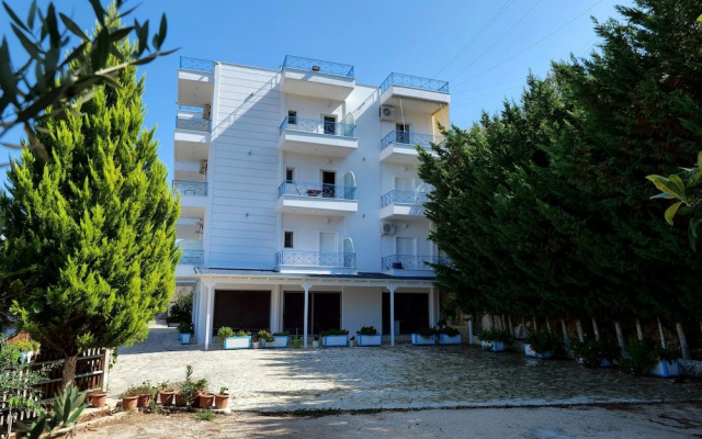 Sea View Apartment in Saranda