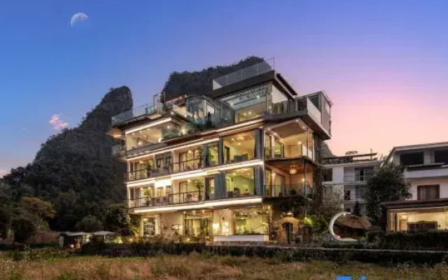 Yangshuo Yulong River Gauche Hotel