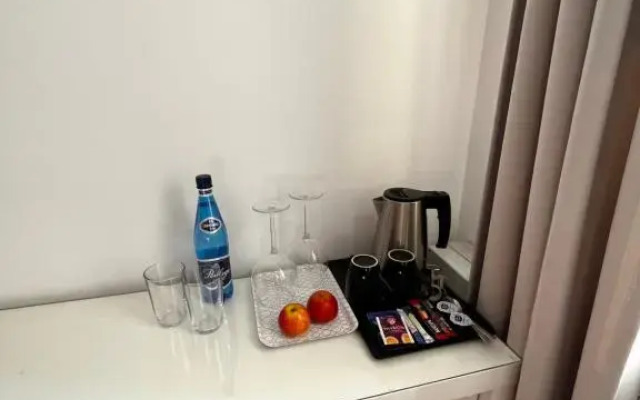 Estate Center Rooms Mokra