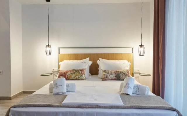 GreyStone Suites