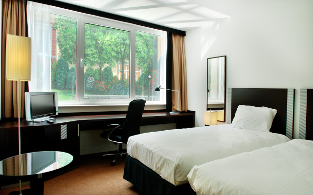 Progress Hotel