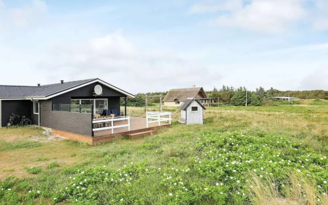 8 Person Holiday Home in Ringkobing