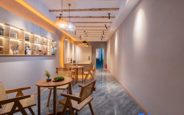 Zhenyuan Zhanyun River View Luxury Homestay
