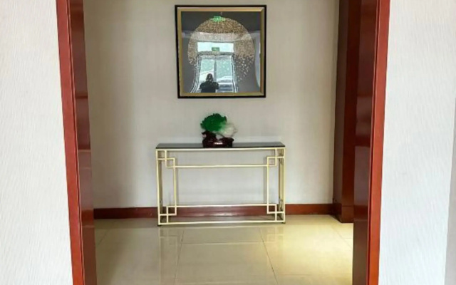 Zuoquan Dongdu Liyuan International Hotel