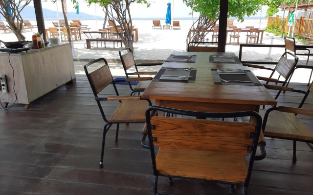Mola Mola Resort Gili Air Lombok