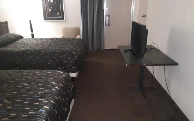 The Vegas Motel