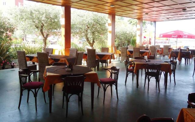 Villa Garuti Hotel & Appartements