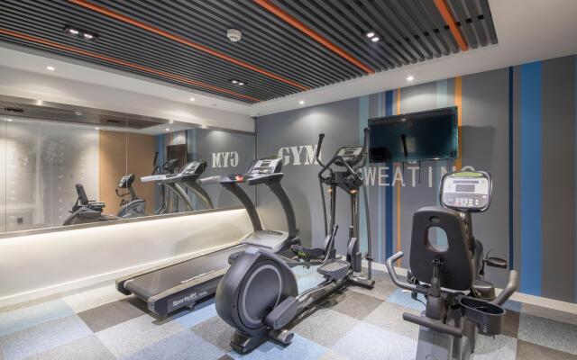 Holiday Inn Express Shanghai Jiading Center by IHG