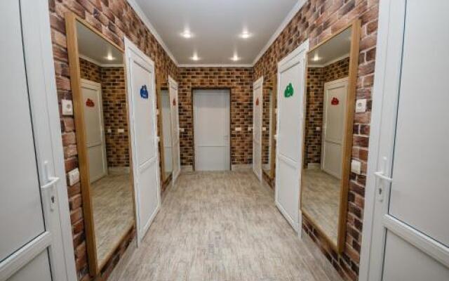 Hostel Svoi Ludi
