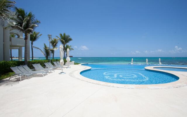 Okol Paraiso by Riviera Rentals