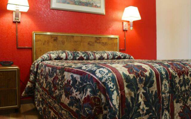 Starlite Motel