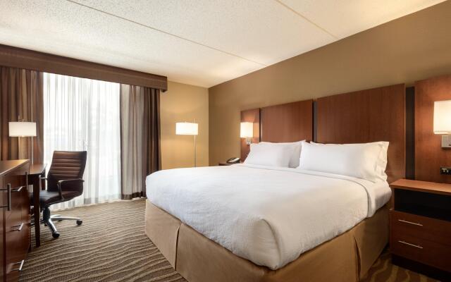 Holiday Inn Hotel & Suites Des Moines - Northwest, an IHG Hotel