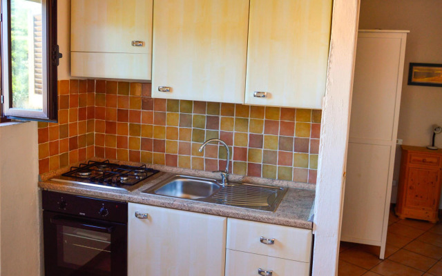Apartment in Cannigione with garden