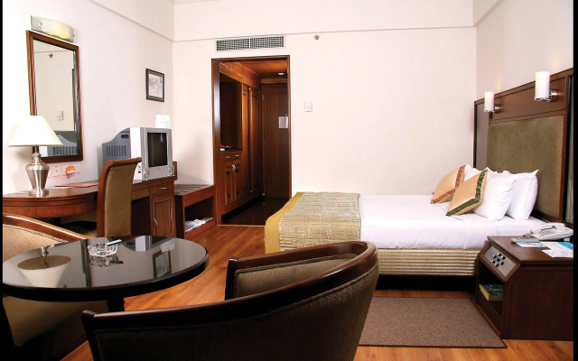 Green Park Hotel