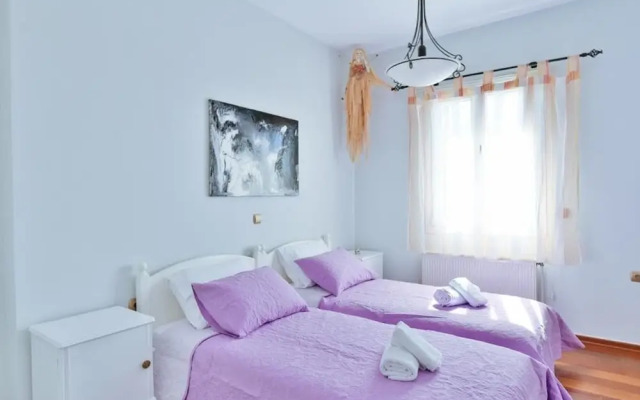 Charming 3-bedroom House in Tinos