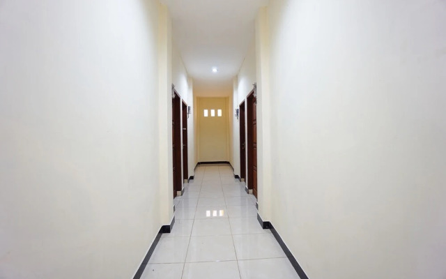 OYO 1292 Lieke Residence