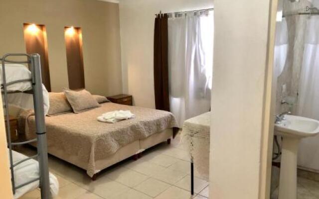 Brisas de Oro Hotel y Cabañas