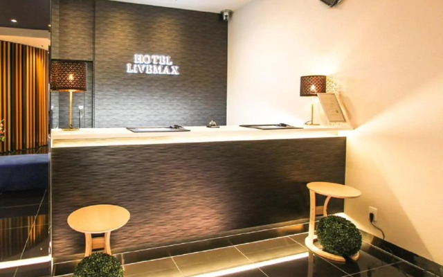 Hotel Livemax Osaka Yodoyabashi