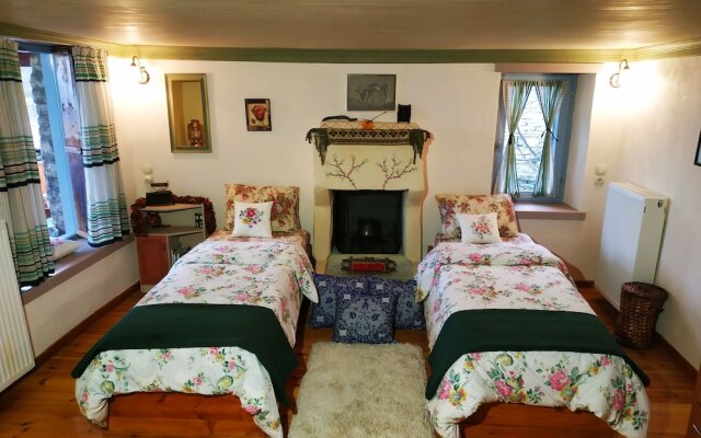 Zagori Villas Nest House