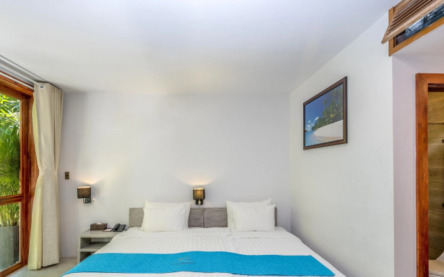 Casa Marina Resort