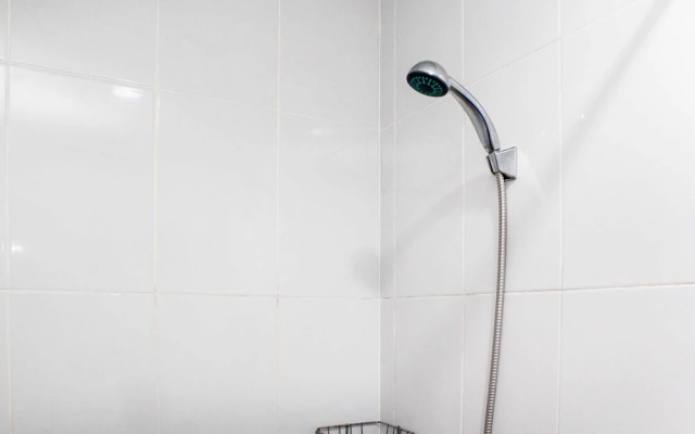 Comfortable And Simply Studio Apartment At Patraland Urbano