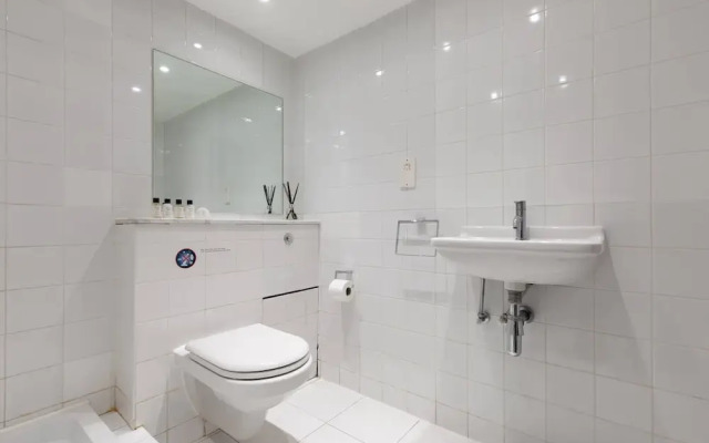 Whittlesey Street II by Onefinestay