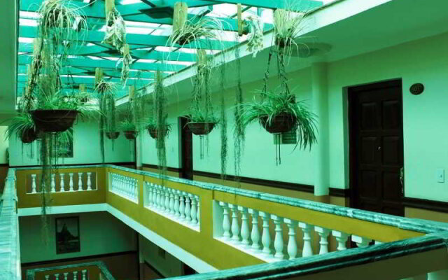 Islazul Royalton