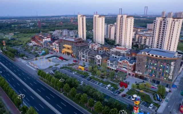 Magnotel Hotel (Dezhou Qihe Quancheng Oulebao Yellow River Water Street) – Outside – Dezhou