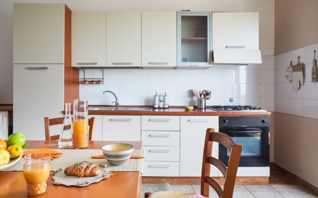 Orizzonte Casesicule, Fantastic Sea View with Balcony and Big Windows, Wi-Fi