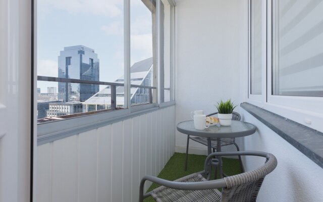 Apartment Srebrna With a View by Renters