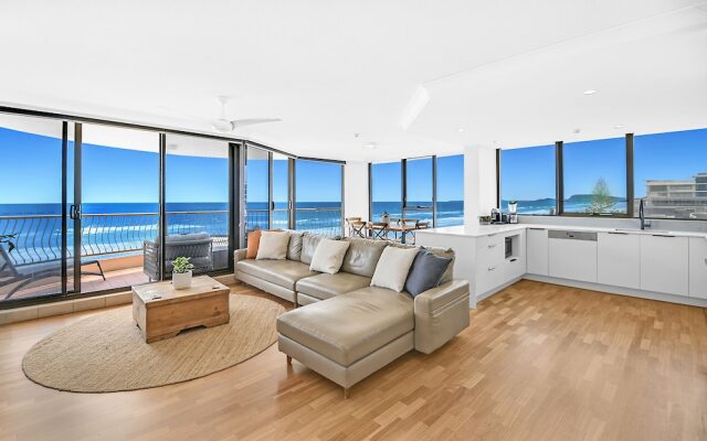 Albatross North Apartments