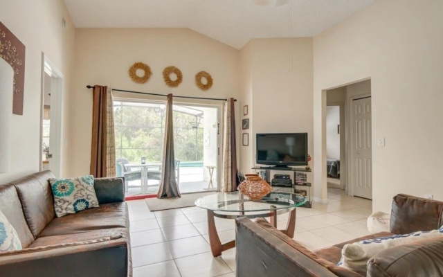 South Facing/pet Friendly Pool ! 5 Bedroom Home